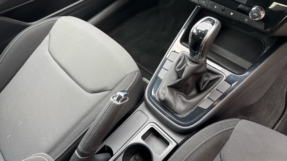 Skoda Fabia 1.0 TSI 116 Design Edition 5dr DSG Petrol Hatchback - Image 14