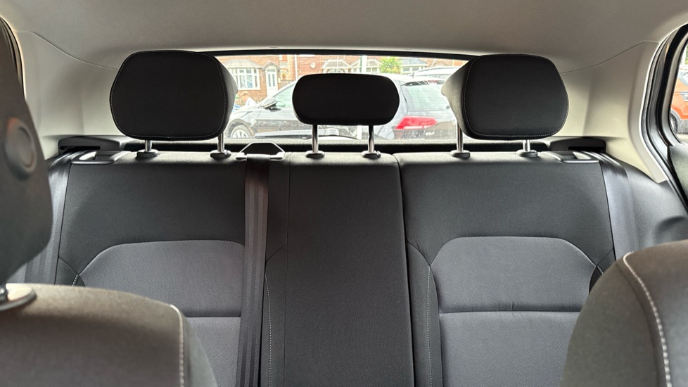 Skoda Fabia 1.0 TSI 116 Design Edition 5dr DSG Petrol Hatchback - Image 16