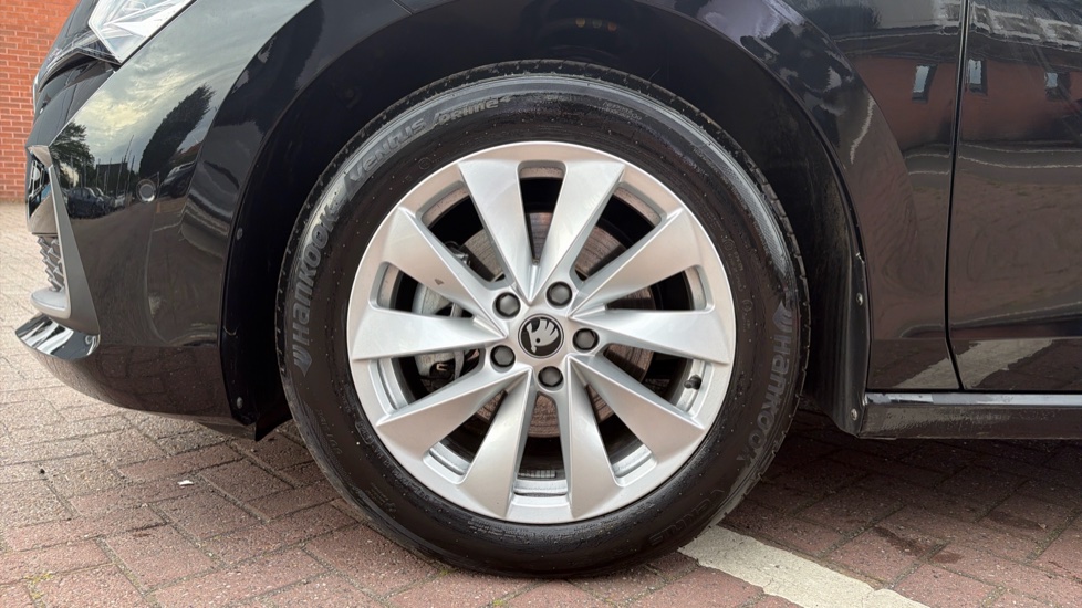 Skoda Superb 2.0 TDI SE Technology 5dr DSG Diesel Hatchback - Image 5