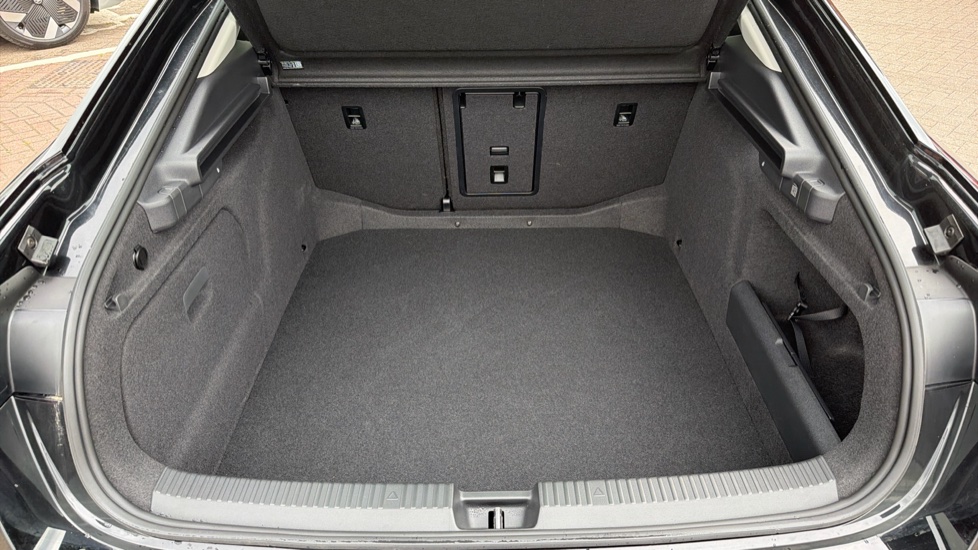 Skoda Superb 2.0 TDI SE Technology 5dr DSG Diesel Hatchback - Image 20