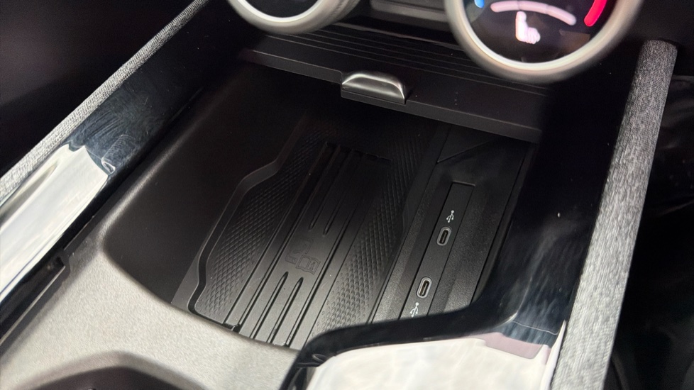 Skoda Superb 2.0 TDI SE Technology 5dr DSG Diesel Hatchback - Image 43