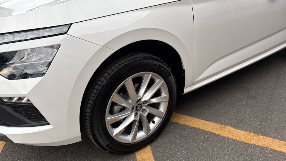 Skoda Kamiq 1.0 TSI SE Edition 5dr DSG Petrol Hatchback - Image 40