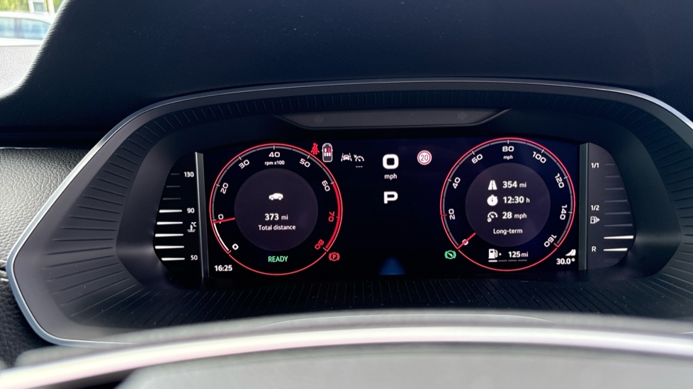 Skoda Octavia 1.5 TSI 150 e-TEC Sportline 5dr DSG Petrol Hatchback - Image 72