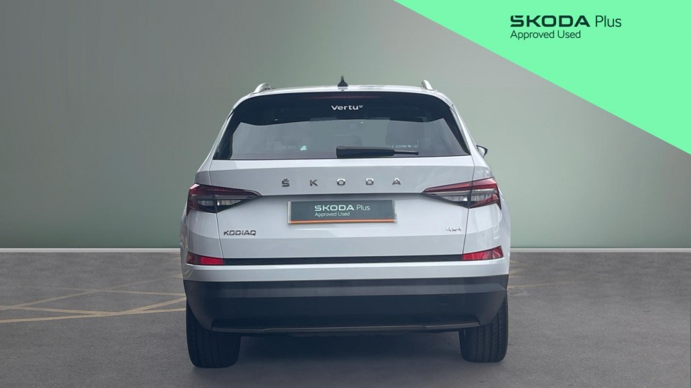Skoda Kodiaq 2.0 TSI 190 SE L 4x4 5dr DSG [7 Seat] Petrol Estate - Image 8