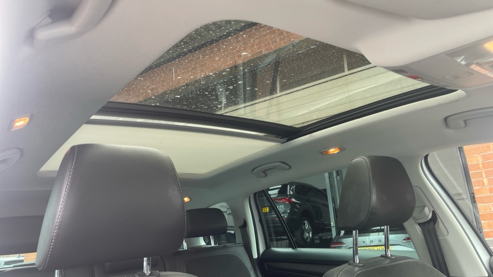 Skoda Kodiaq 2.0 TSI 190 SE L 4x4 5dr DSG [7 Seat] Petrol Estate - Image 34