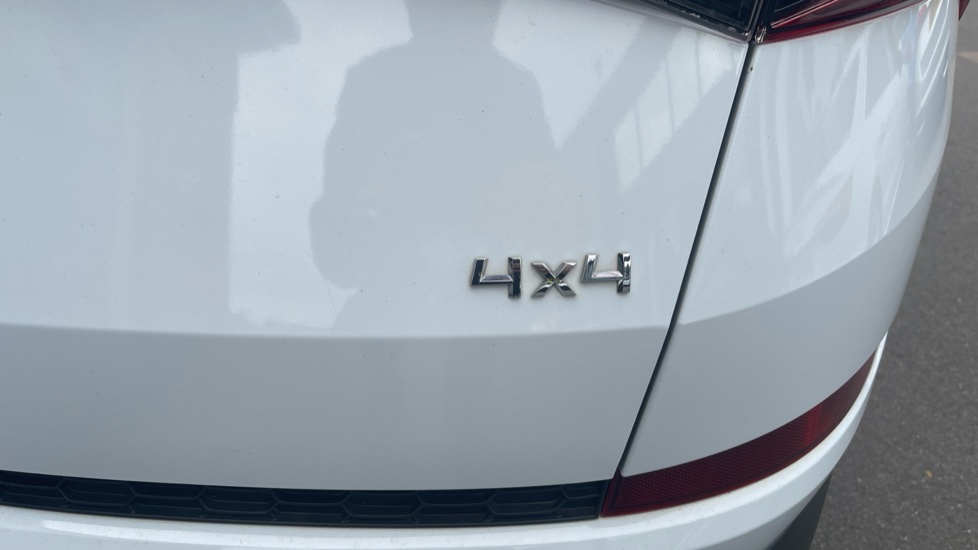 Skoda Kodiaq 2.0 TSI 190 SE L 4x4 5dr DSG [7 Seat] Petrol Estate - Image 41