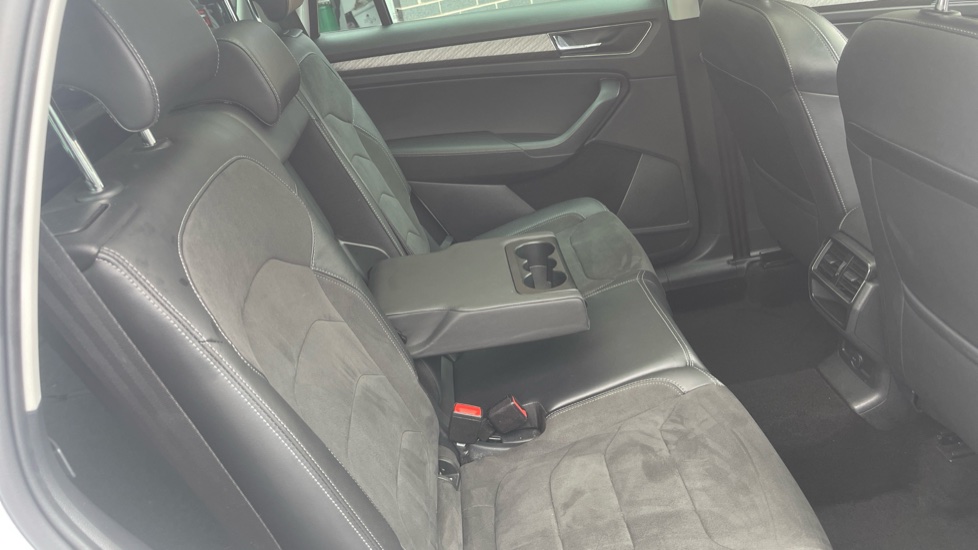 Skoda Kodiaq 2.0 TSI 190 SE L 4x4 5dr DSG [7 Seat] Petrol Estate - Image 44