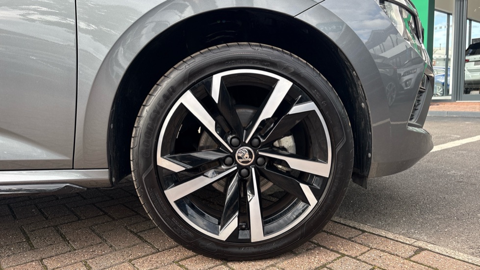Skoda Kamiq 1.0 TSI Monte Carlo 5dr Petrol Hatchback - Image 5