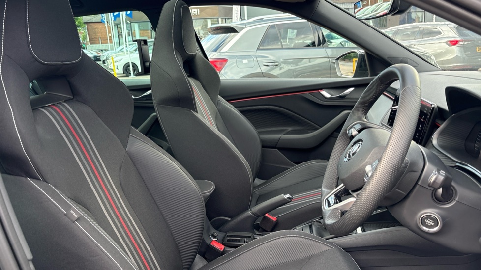 Skoda Kamiq 1.0 TSI Monte Carlo 5dr Petrol Hatchback - Image 15