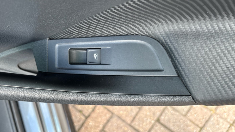 Skoda Kamiq 1.0 TSI Monte Carlo 5dr Petrol Hatchback - Image 25