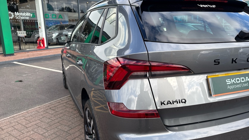 Skoda Kamiq 1.0 TSI Monte Carlo 5dr Petrol Hatchback - Image 35