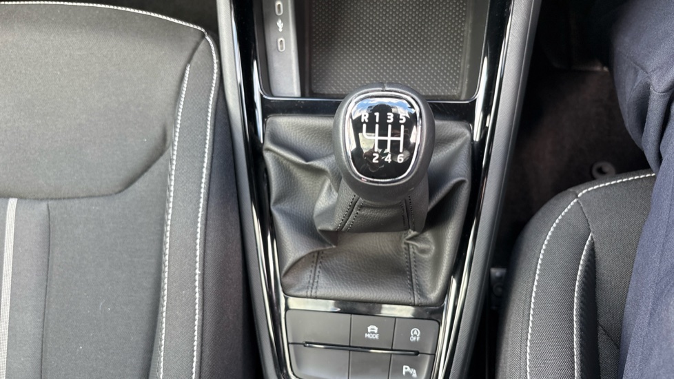 Skoda Kamiq 1.0 TSI Monte Carlo 5dr Petrol Hatchback - Image 82