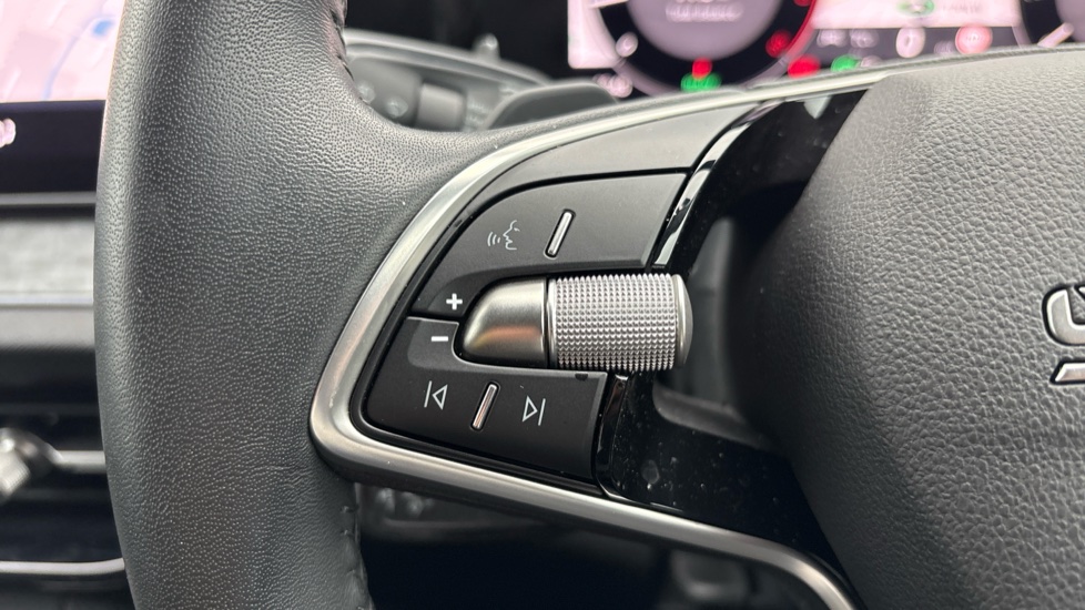 Skoda Kodiaq 1.5 TSI e-TEC SE L 5dr DSG [7 Seat] Petrol Estate - Image 17