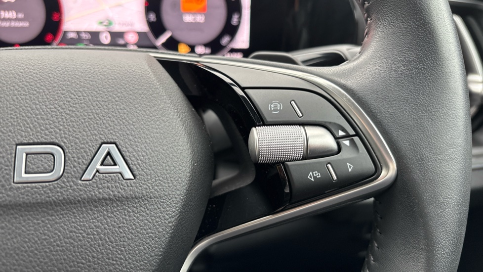 Skoda Kodiaq 1.5 TSI e-TEC SE L 5dr DSG [7 Seat] Petrol Estate - Image 18