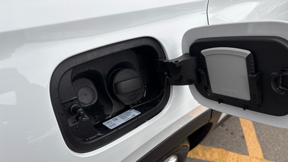 Skoda Kodiaq 1.5 TSI e-TEC SE L 5dr DSG [7 Seat] Petrol Estate - Image 22
