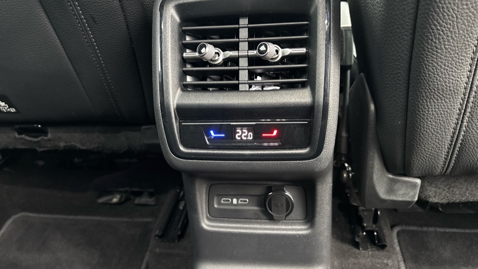 Skoda Kodiaq 1.5 TSI e-TEC SE L 5dr DSG [7 Seat] Petrol Estate - Image 30
