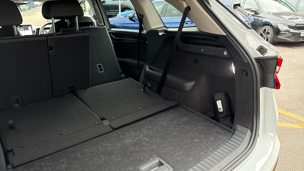 Skoda Kodiaq 1.5 TSI e-TEC SE L 5dr DSG [7 Seat] Petrol Estate - Image 43