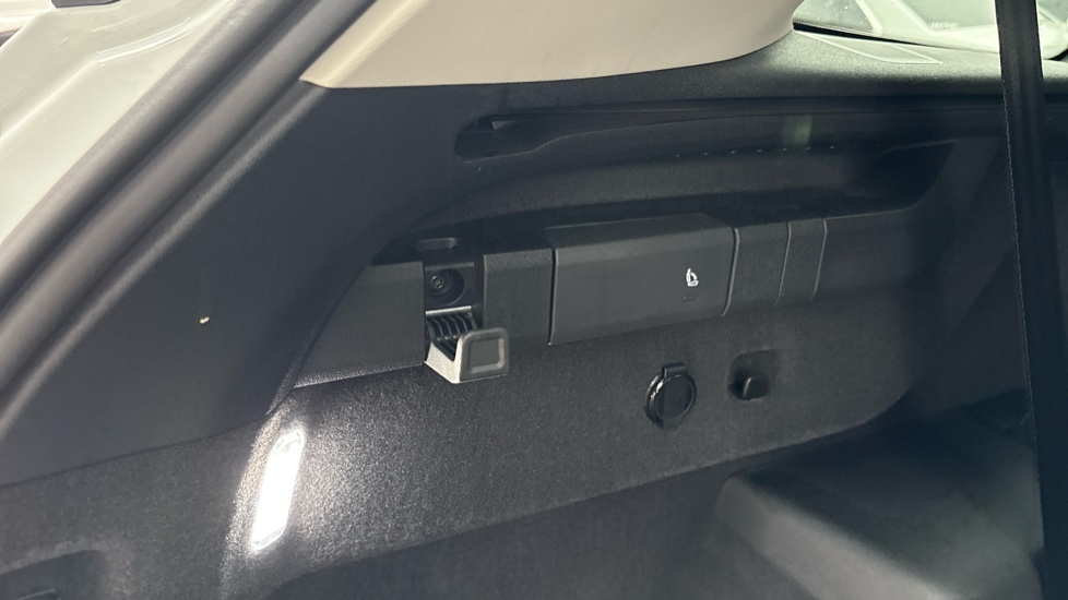 Skoda Kodiaq 1.5 TSI e-TEC SE L 5dr DSG [7 Seat] Petrol Estate - Image 46