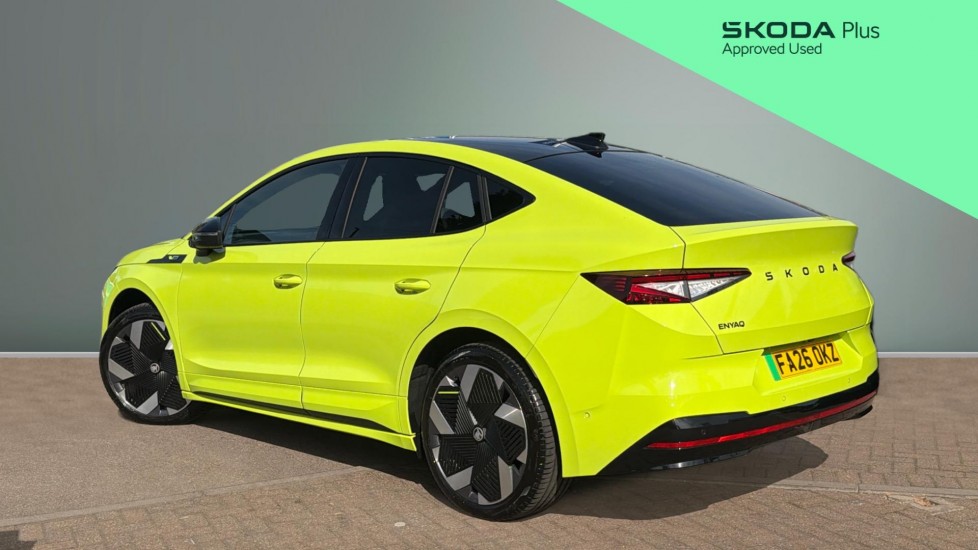 Skoda Enyaq 250kW vRS 82kWh 4x4 5dr Auto Electric - Image 3