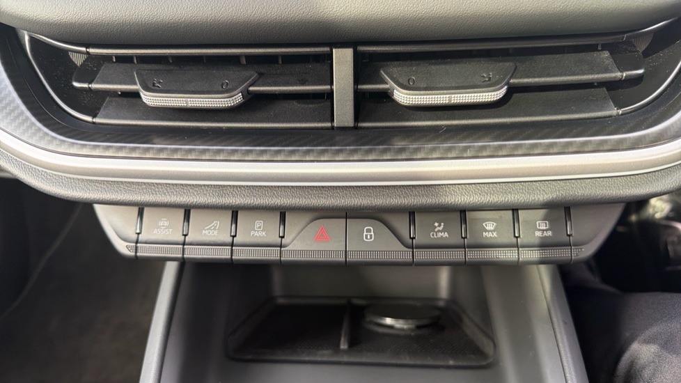 Skoda Enyaq 250kW vRS 82kWh 4x4 5dr Auto Electric - Image 13