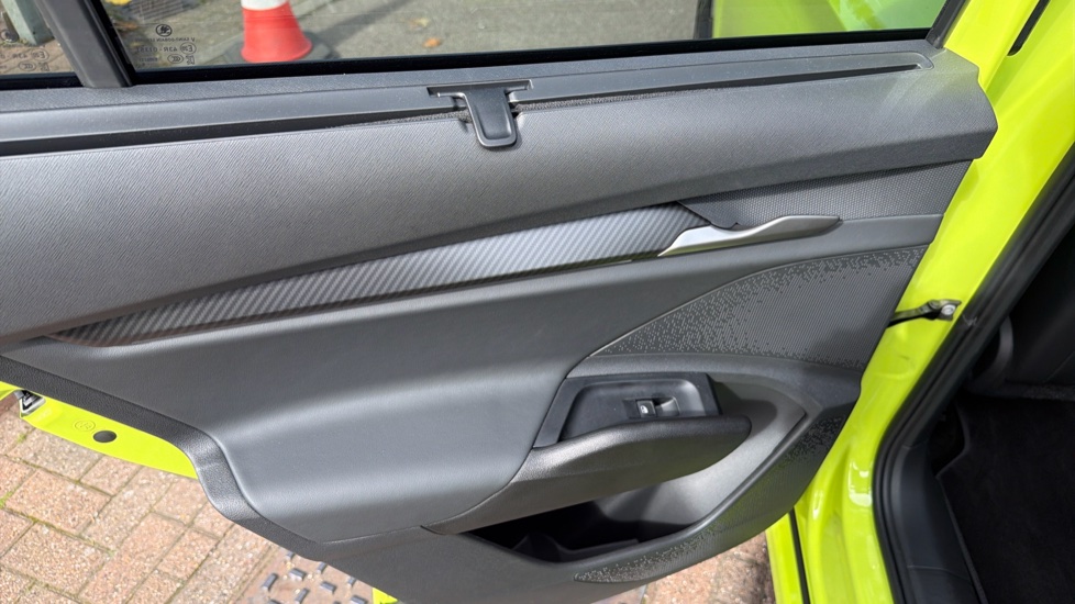 Skoda Enyaq 250kW vRS 82kWh 4x4 5dr Auto Electric - Image 32