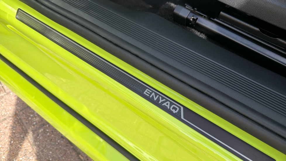 Skoda Enyaq 250kW vRS 82kWh 4x4 5dr Auto Electric - Image 48