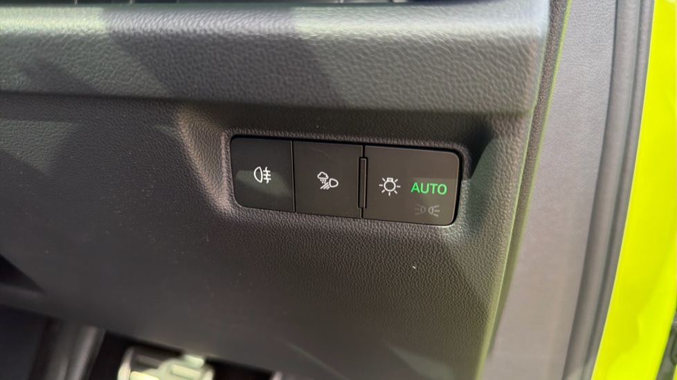 Skoda Enyaq 250kW vRS 82kWh 4x4 5dr Auto Electric - Image 53