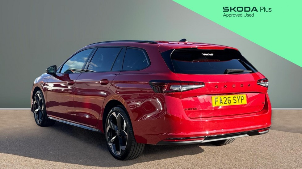 Skoda Superb 1.5 TSI iV Sportline 5dr DSG Estate - Image 3
