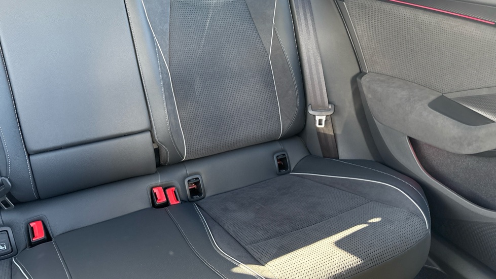Skoda Superb 1.5 TSI iV Sportline 5dr DSG Estate - Image 55