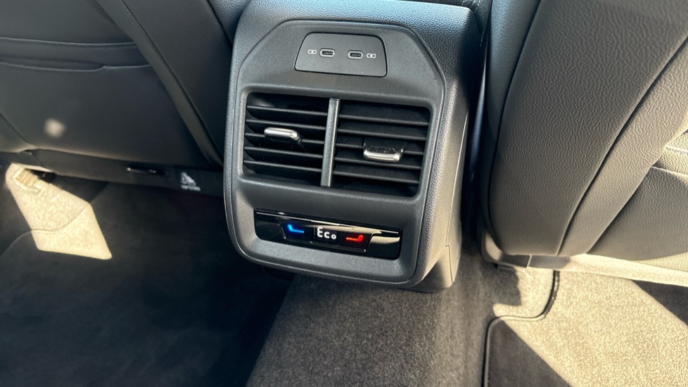 Skoda Superb 1.5 TSI iV Sportline 5dr DSG Estate - Image 56