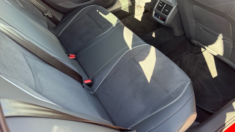 Skoda Superb 1.5 TSI iV Sportline 5dr DSG Estate - Image 58