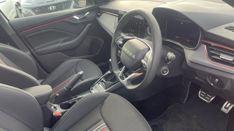 Skoda Kamiq 1.0 TSI Monte Carlo Edition 5dr DSG Petrol Hatchback - Image 6