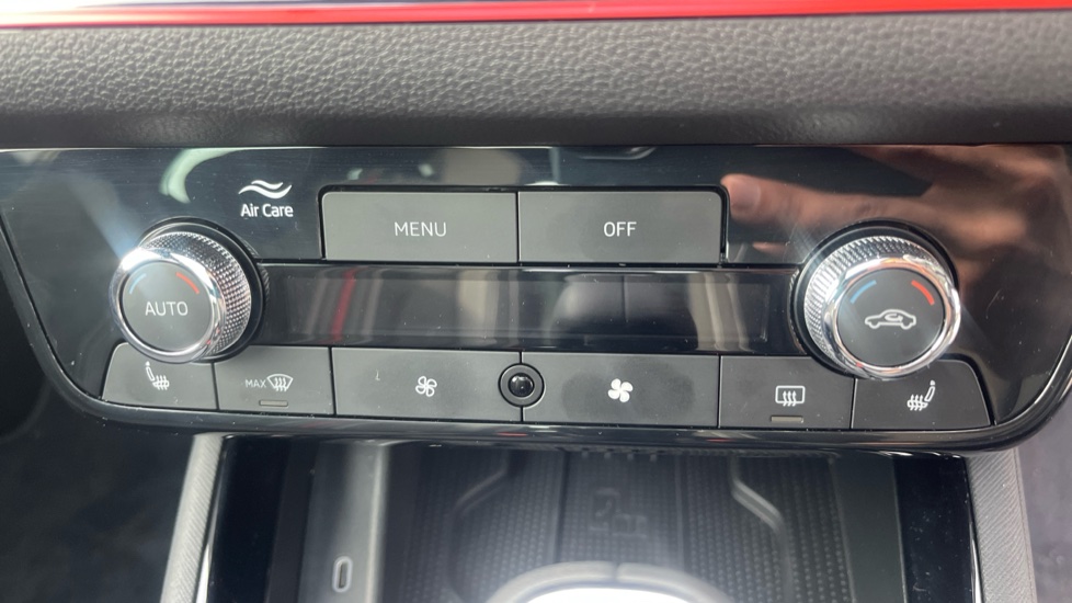 Skoda Kamiq 1.0 TSI Monte Carlo Edition 5dr DSG Petrol Hatchback - Image 13