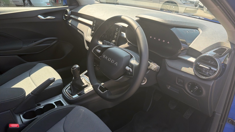 Skoda Fabia 1.0 MPI 80 SE Edition 5dr Petrol Hatchback - Image 6