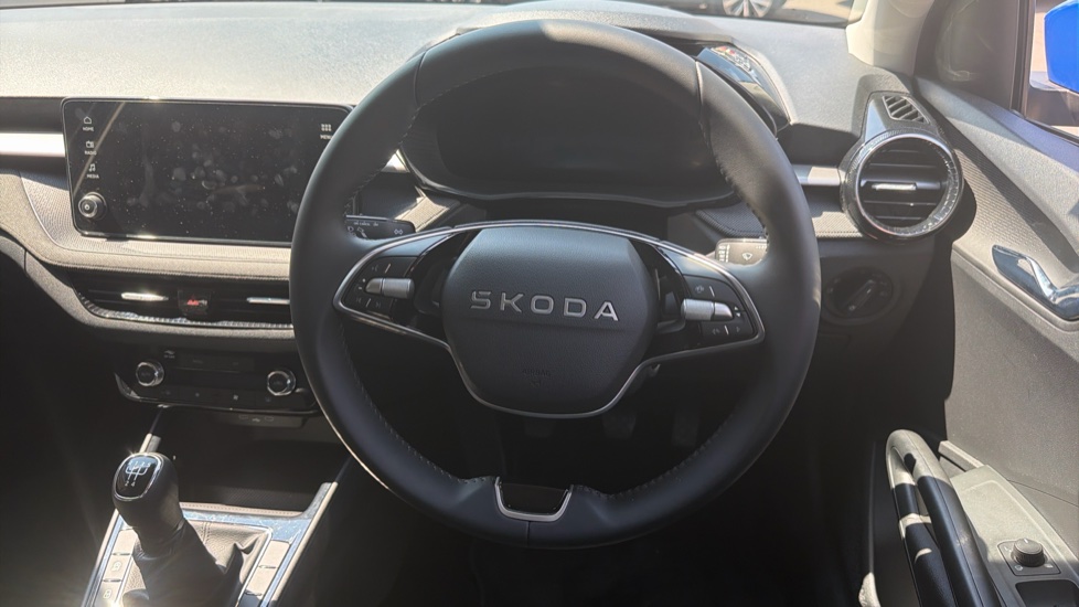 Skoda Fabia 1.0 MPI 80 SE Edition 5dr Petrol Hatchback - Image 10