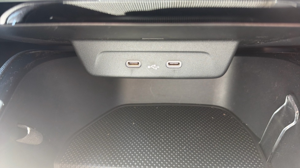 Skoda Fabia 1.0 MPI 80 SE Edition 5dr Petrol Hatchback - Image 35
