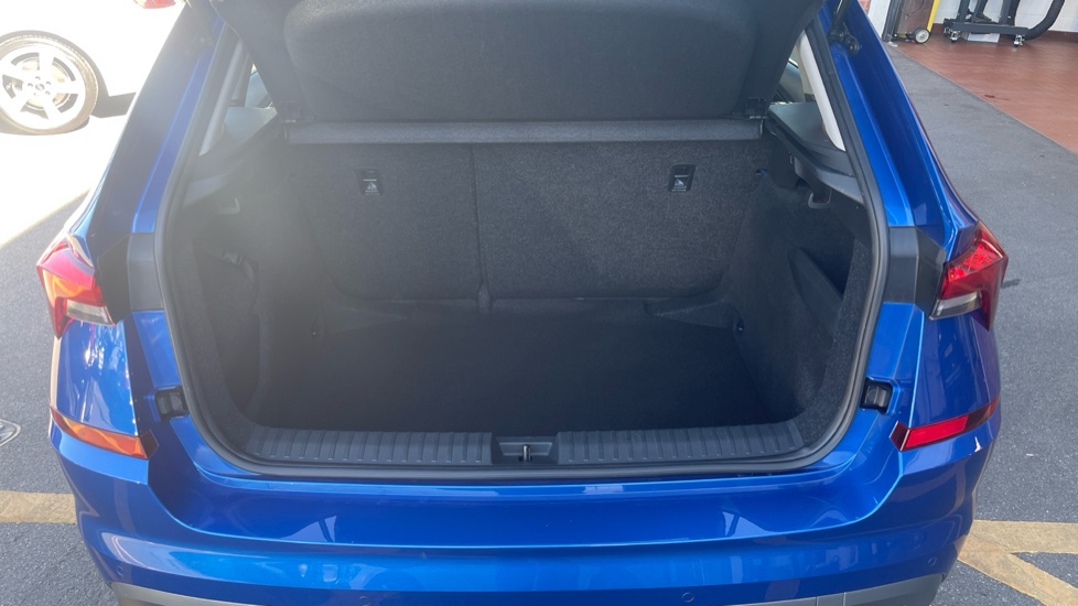 Skoda Kamiq 1.0 TSI 110 SE 5dr DSG Petrol Hatchback - Image 20