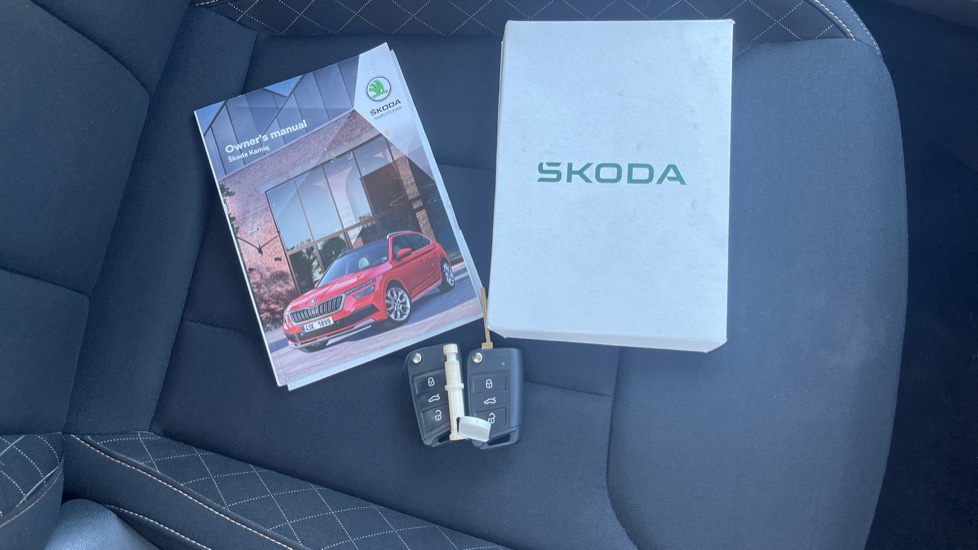 Skoda Kamiq 1.0 TSI 110 SE 5dr DSG Petrol Hatchback - Image 35