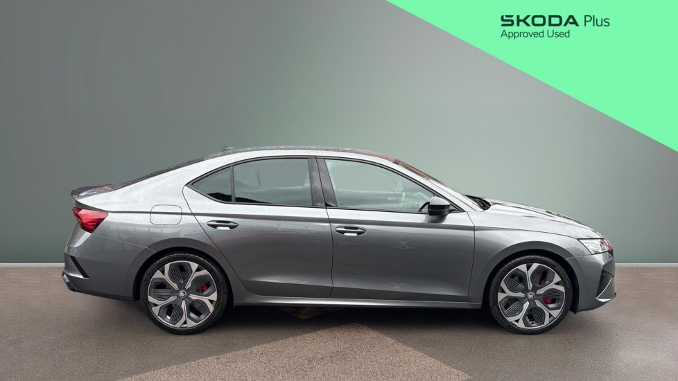 Skoda Octavia 2.0 TSI vRS 5dr DSG Petrol Hatchback - Image 4