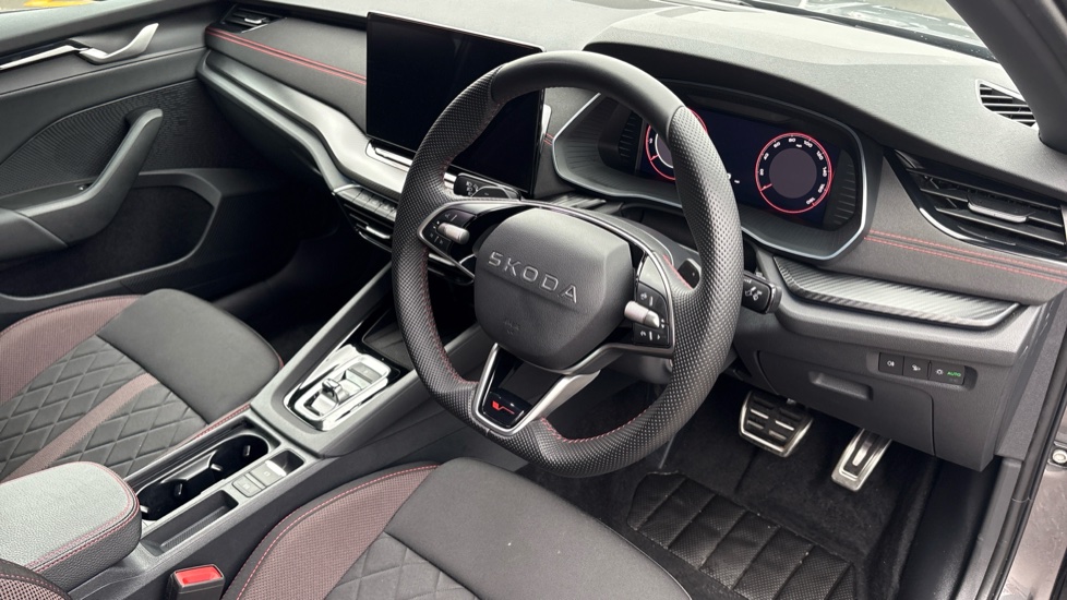 Skoda Octavia 2.0 TSI vRS 5dr DSG Petrol Hatchback - Image 6