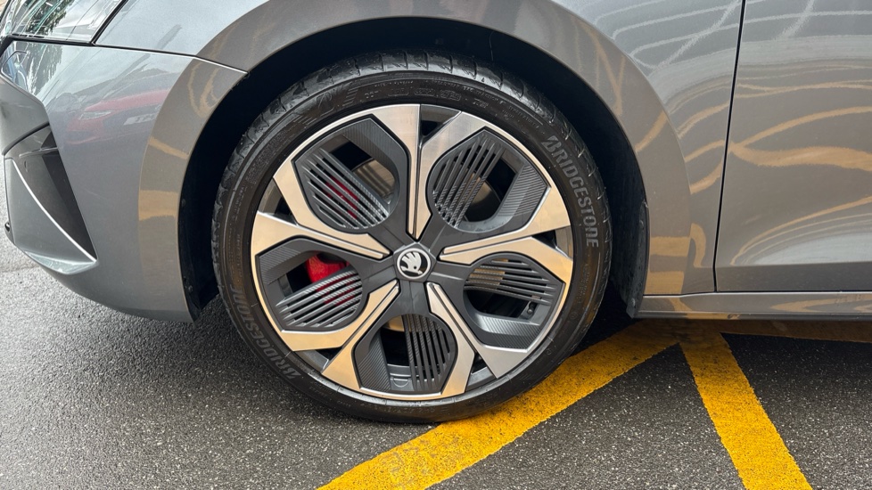 Skoda Octavia 2.0 TSI vRS 5dr DSG Petrol Hatchback - Image 24