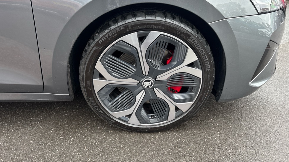 Skoda Octavia 2.0 TSI vRS 5dr DSG Petrol Hatchback - Image 44
