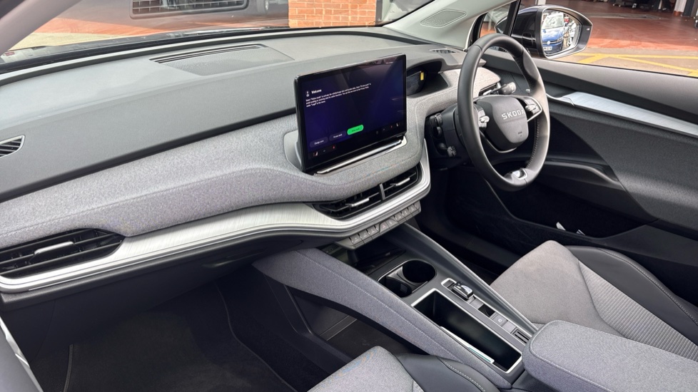 Skoda Enyaq 210kW 85 Edition 82kWh 5dr Auto Electric - Image 2