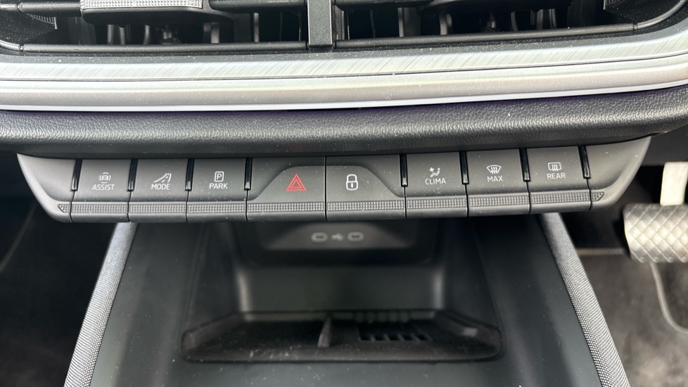 Skoda Enyaq 210kW 85 Edition 82kWh 5dr Auto Electric - Image 13