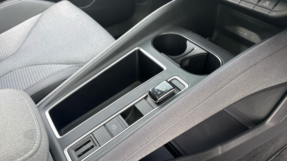 Skoda Enyaq 210kW 85 Edition 82kWh 5dr Auto Electric - Image 14