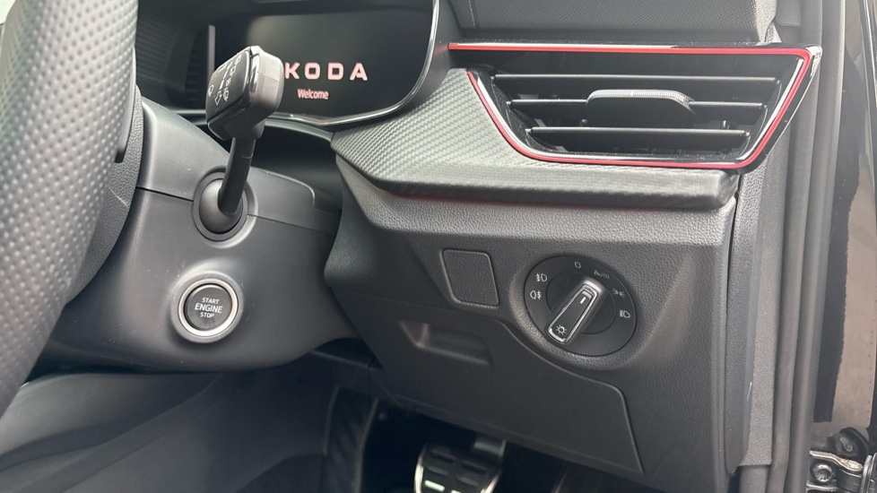 Skoda Scala 1.0 TSI 116 Monte Carlo Edition 5dr DSG Petrol Hatchback - Image 41