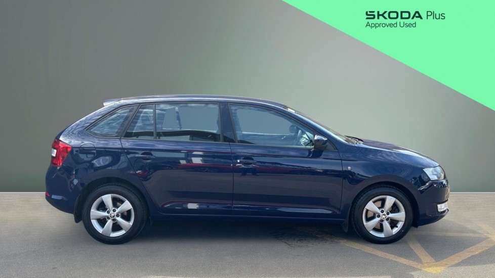 Skoda Rapid Spaceback 1.2 TSI 105 GreenTech SE 5dr Petrol Hatchback - Image 4