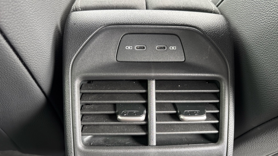 Skoda Superb 1.5 TSI iV Sportline 5dr DSG Estate - Image 22
