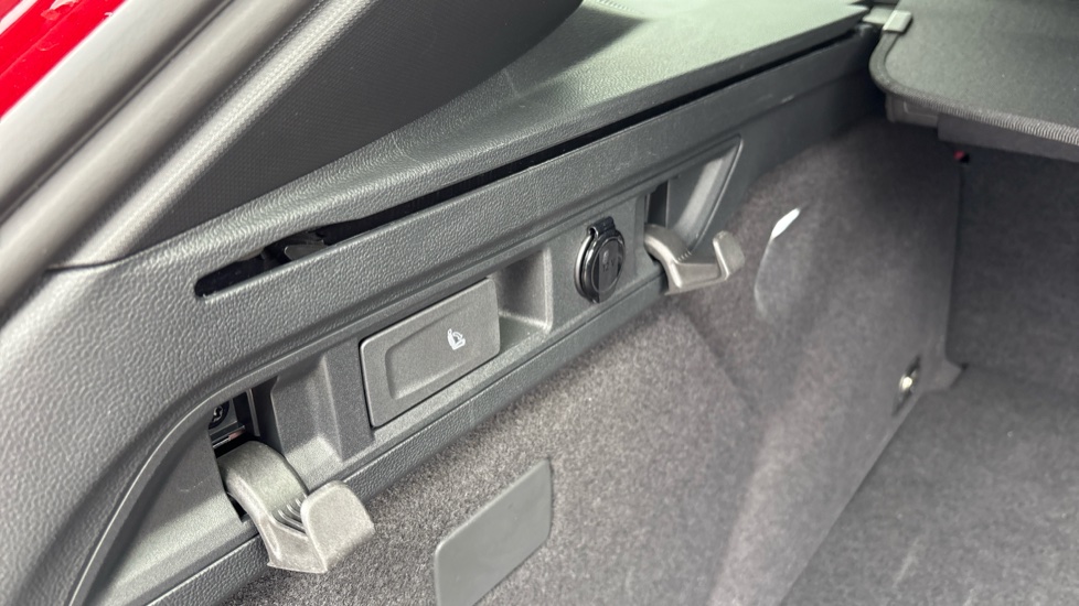 Skoda Superb 1.5 TSI iV Sportline 5dr DSG Estate - Image 39