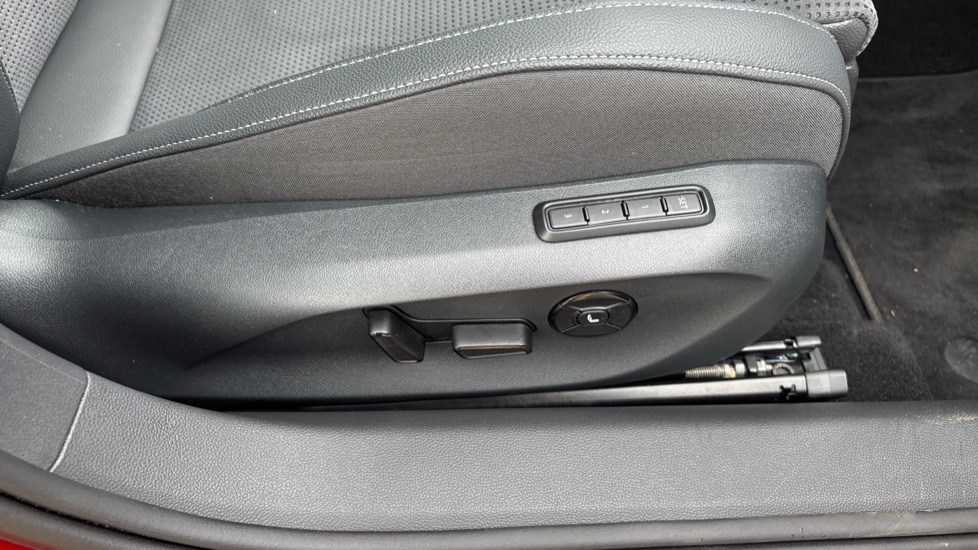 Skoda Superb 1.5 TSI iV Sportline 5dr DSG Estate - Image 55